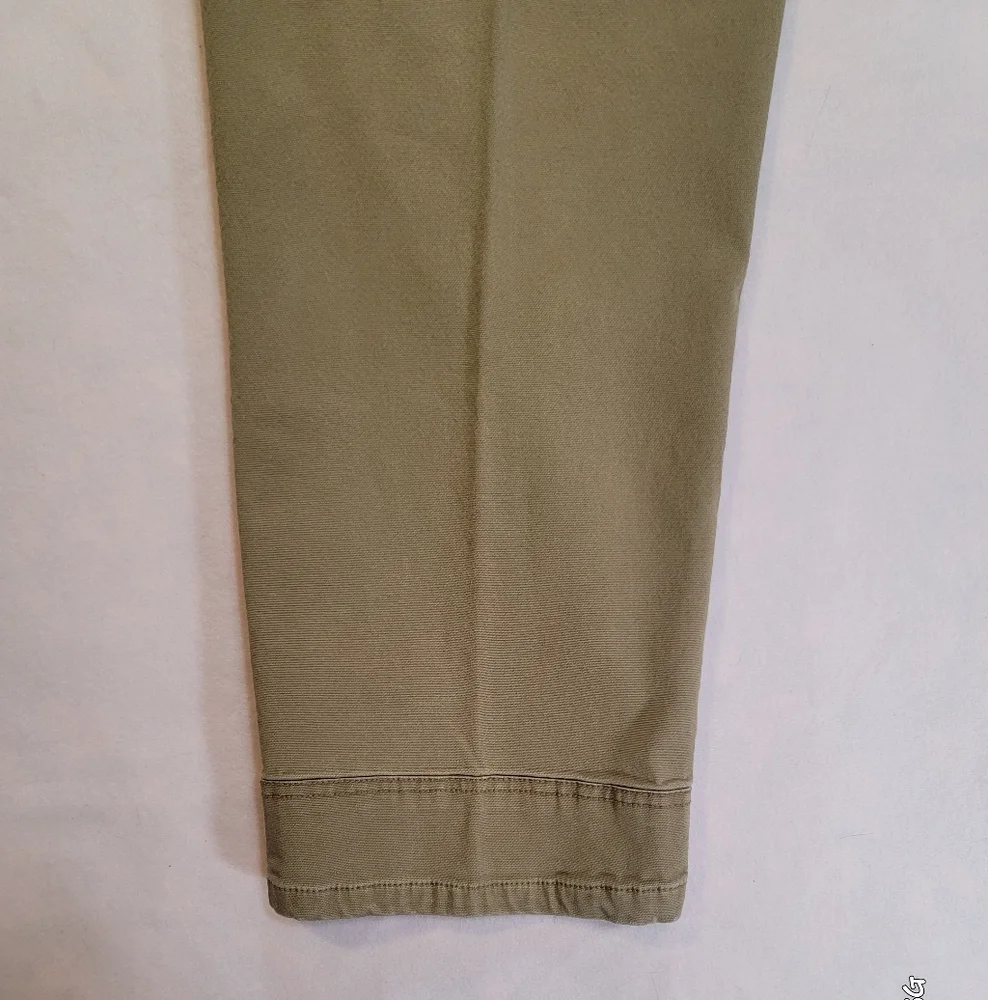 0818. EUC ~ Eddie Bauer ~ 98% Cotton ~ 2% Spandex ~ Reinforced Pockets & Hem ~ - Picture 4 of 14